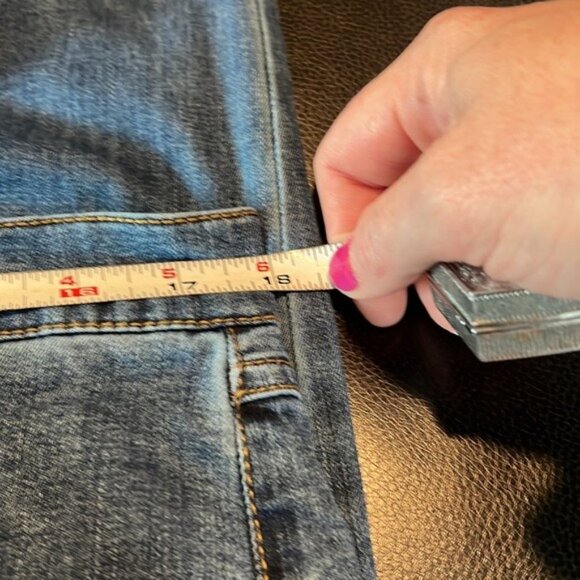 Lisa Rinna Collection Womens Jeans Size 14 UK 18 Straight Leg Denim Mid-Wash - Picture 3 of 8
